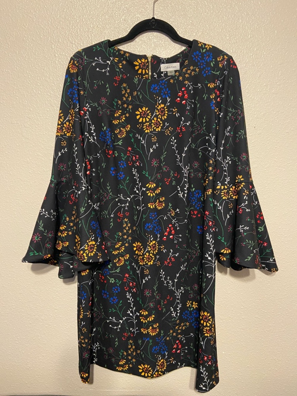 Calvin Klein Black Floral Bell-Sleeve Shift Dress, Size 14